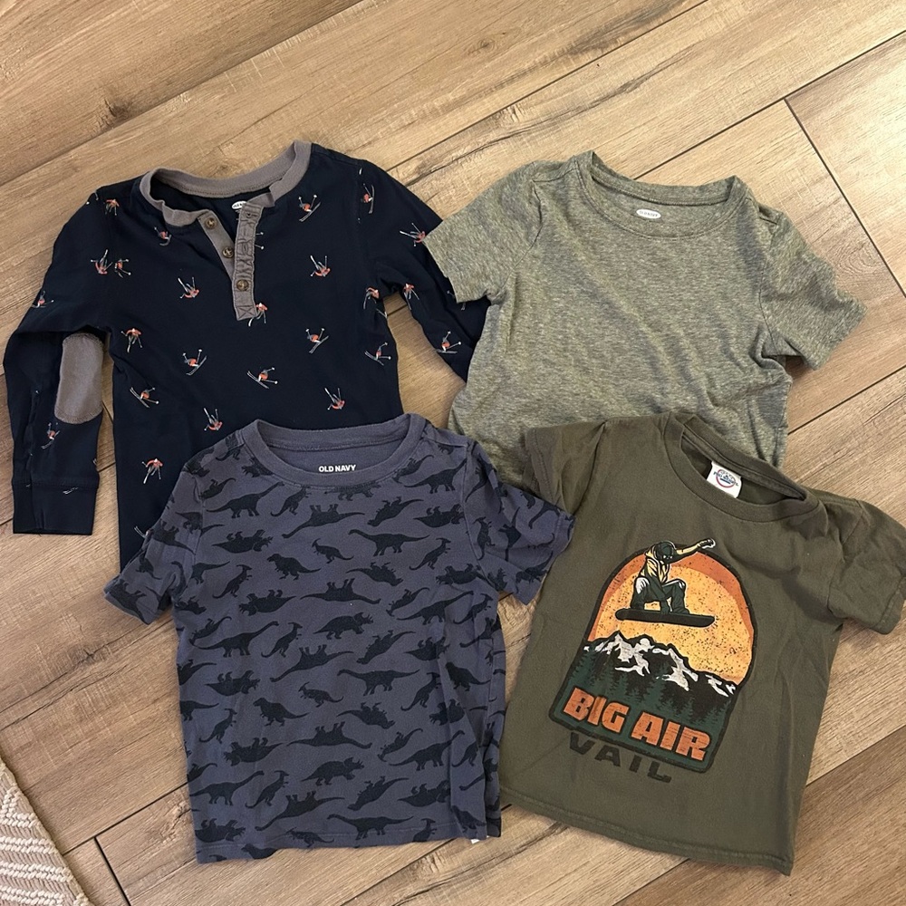 Boys Bundle - Old Navy Shirts size 5T